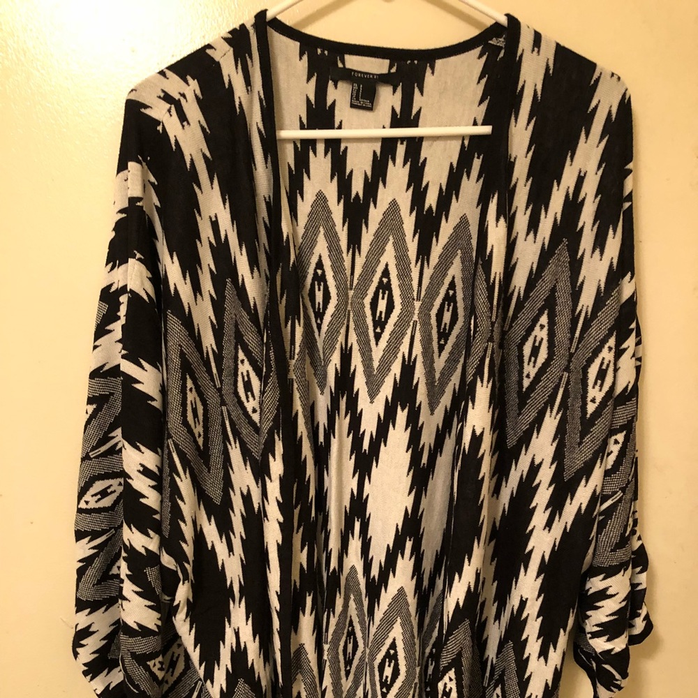 Forever 21 Aztec sweater NWOT Sz S